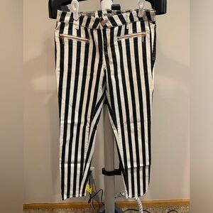 Love, FIRE Black and White Striped Skinnys